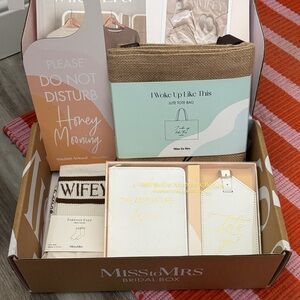 Miss to Mrs Gift Set with Jute Tote White Luggage Tags Wifey Socks